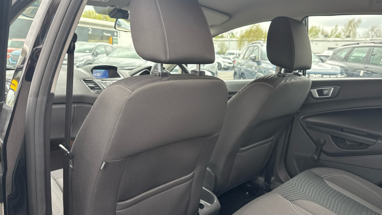 Ford Fiesta 1.0 EcoBoost Zetec 5dr Petrol Hatchback